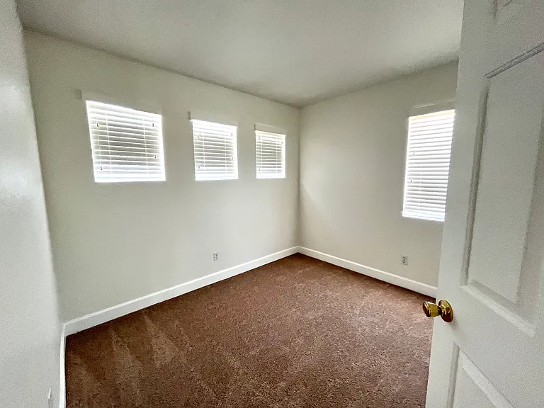 2407 Tottingham Rd — Photo 27