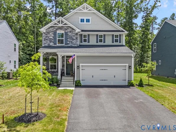 1984 Enon Station Dr, Chester, VA 23836