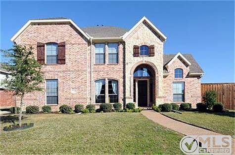 1st image of 700 Country Meadow Dr
