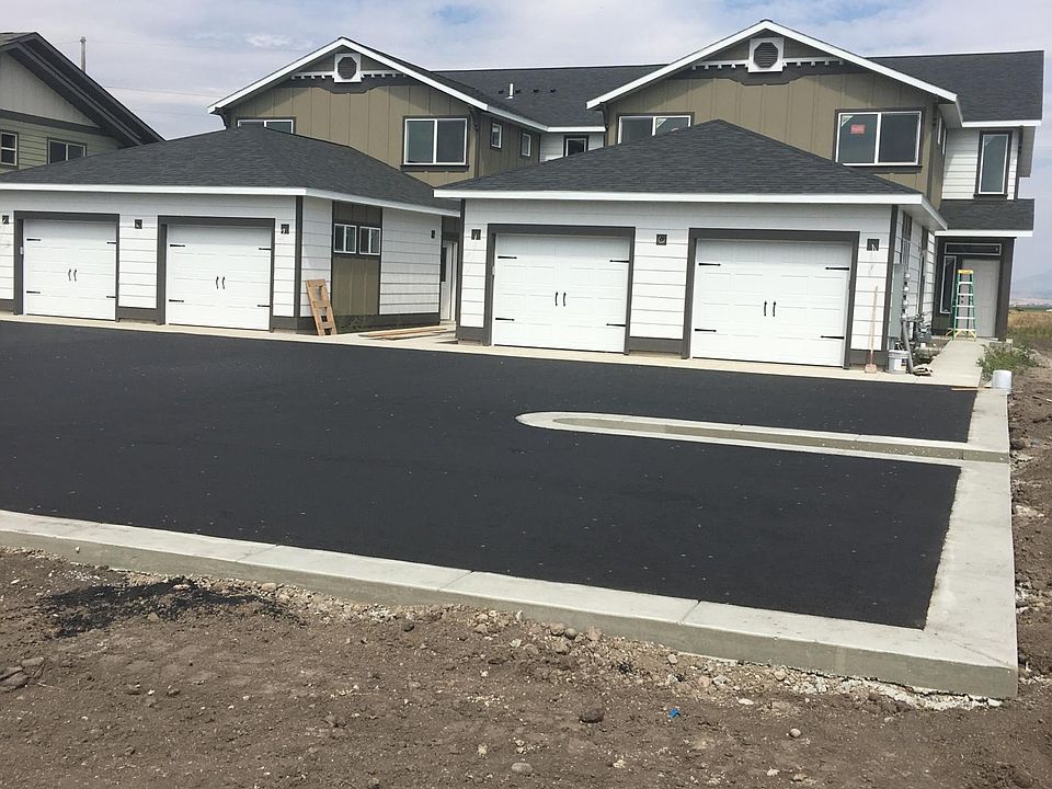 1st image of 5739 Saxon Way Unit C