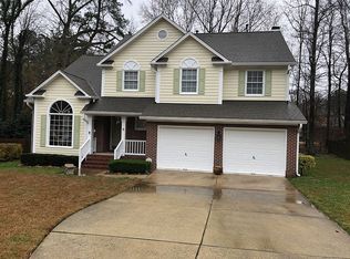 8 Rose Brook Dr, Durham, NC 27713