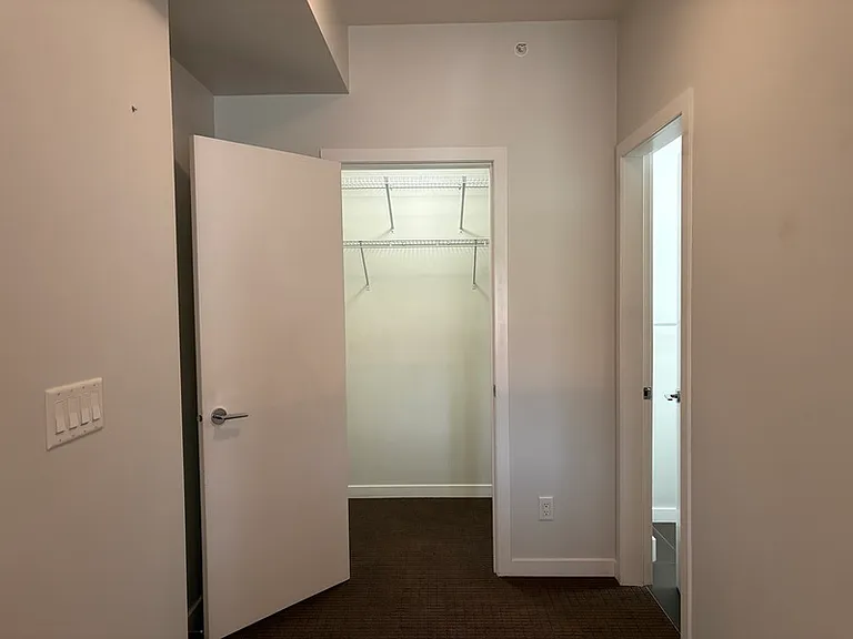 1550 Dickson Ave #6 — Photo 30