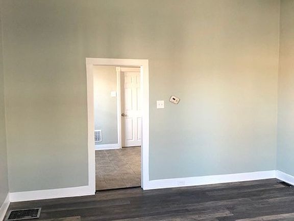 2nd image of 1415 E 11th St Floor 1
