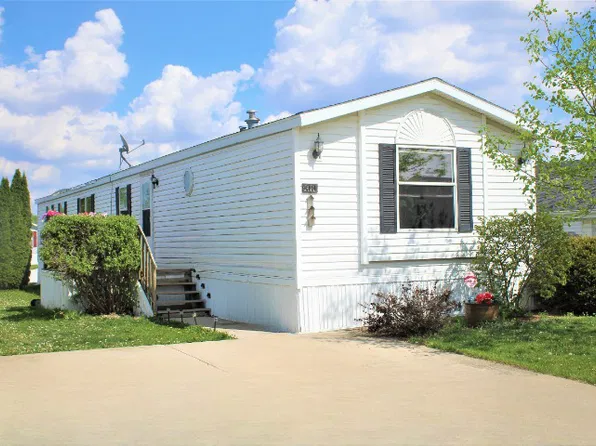 39 Saint Pauls Dr, Bourbonnais, IL 60914