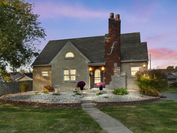 1121 N Van Buren St, Auburn, IN 46706