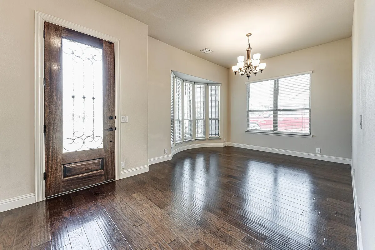 Property Photo - 4822 Windfern Way