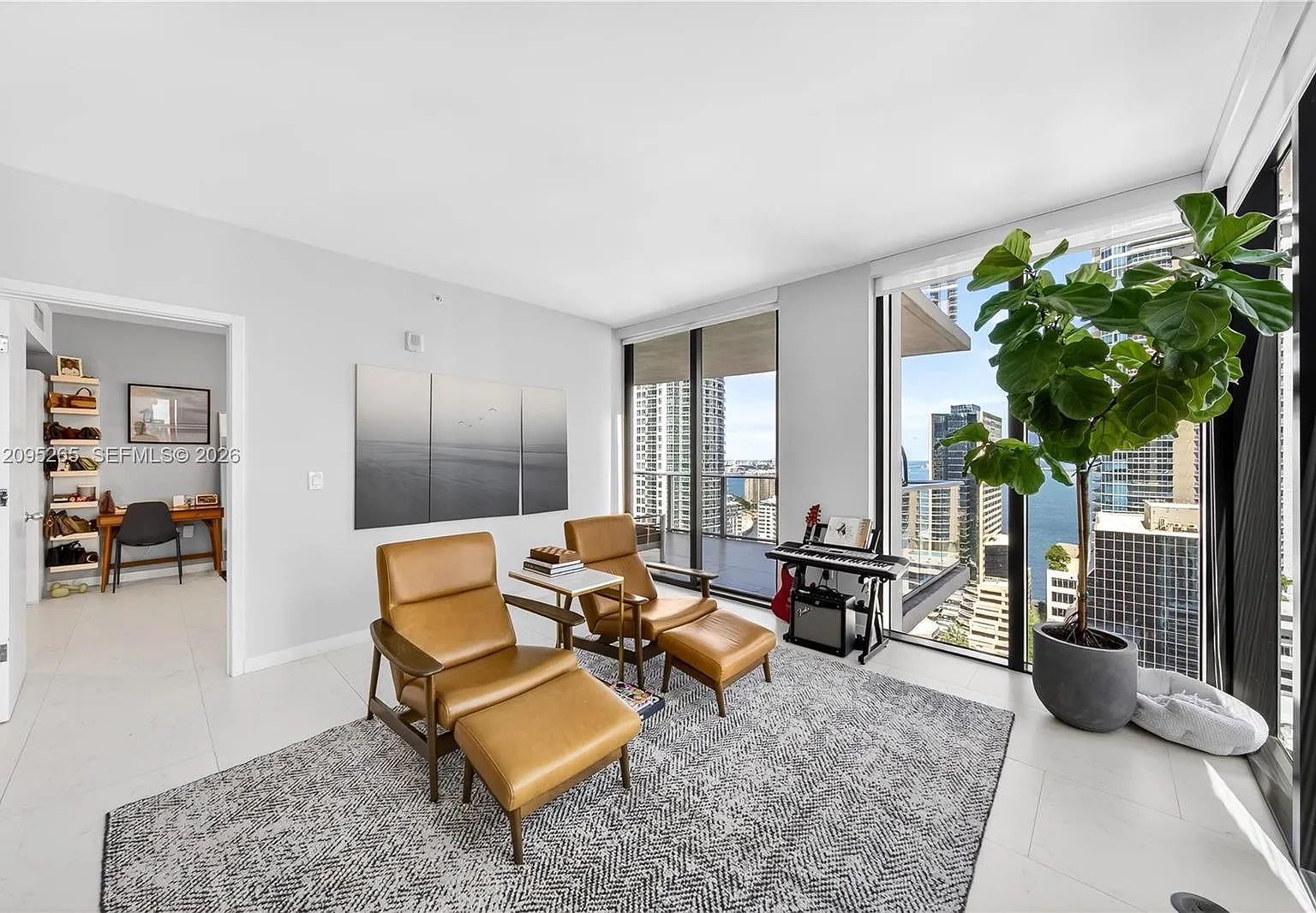 1010 Brickell Condo — Photo 2