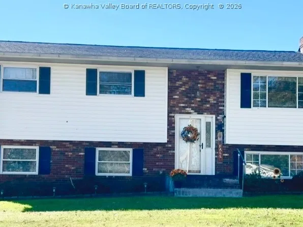 1091 Greenland Cir, South Charleston, WV 25309