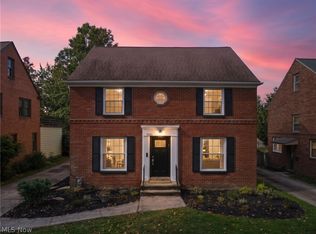 2304 Glendon Rd, University Heights, OH 44118