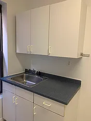 Rented by M.Grossman R.E. Management