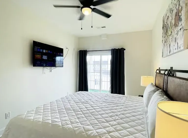 300 33rd Ave S #206 — Photo 13