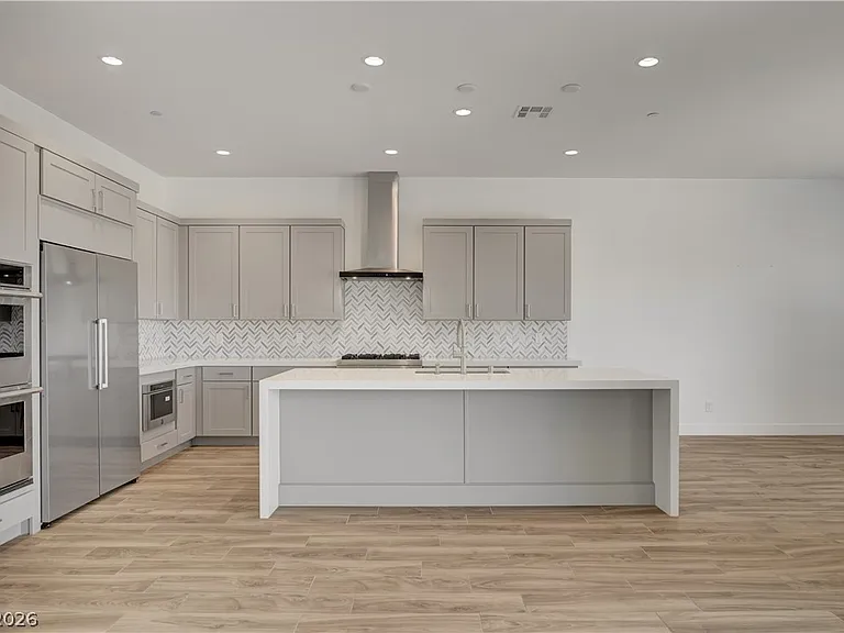 11803 Giroma Ave — Photo 8