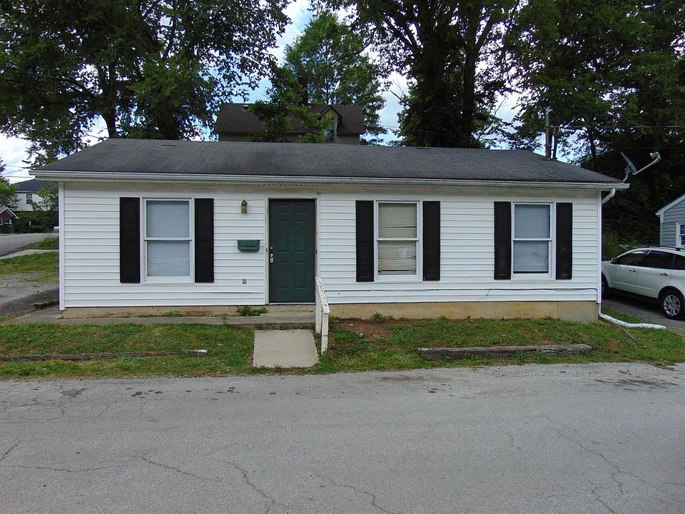 1st image of 513 Ellis Ct