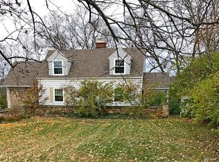 412 S Main St, Englewood, OH
