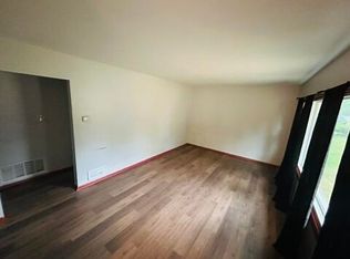 5401 Marcella Rd, Merrillville, IN 46410