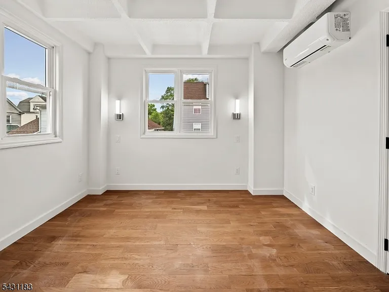 100 Chestnut St #1 — Photo 19