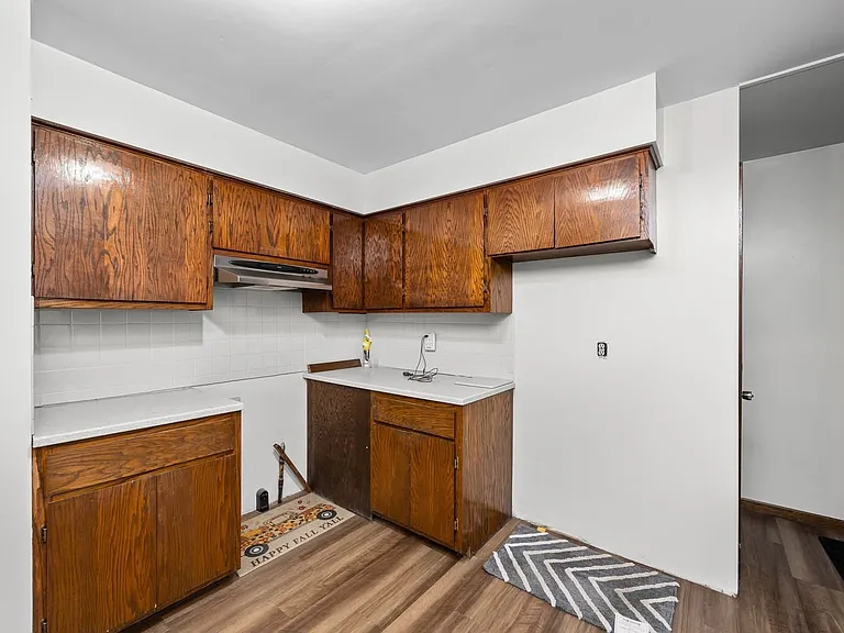 6206 Telegraph Rd — Photo 4