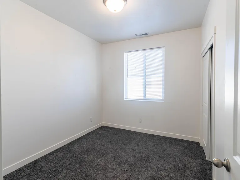 459 S Willow Leaf Rd — Photo 12