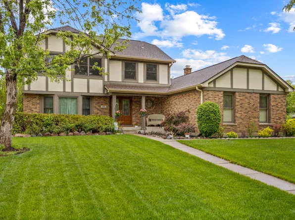 1185 Surrey Ln, Itasca, IL 60143