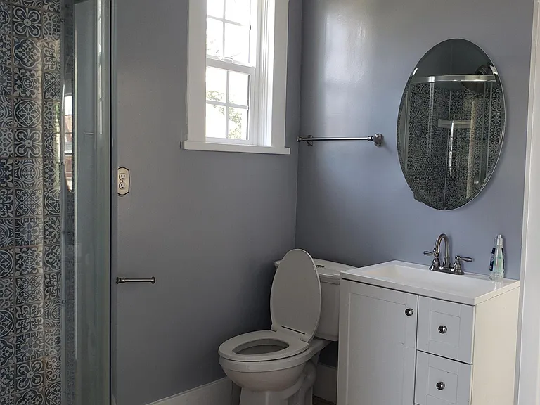 653 Washington Ave — Photo 12