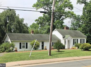300 Winchester St, Warrenton, VA 20186