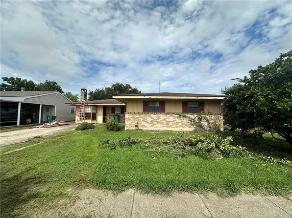 564 Delmar St, Terrytown, LA 70056