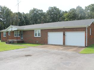 3793 Reynoldsburg Rd, Camden, TN 38320