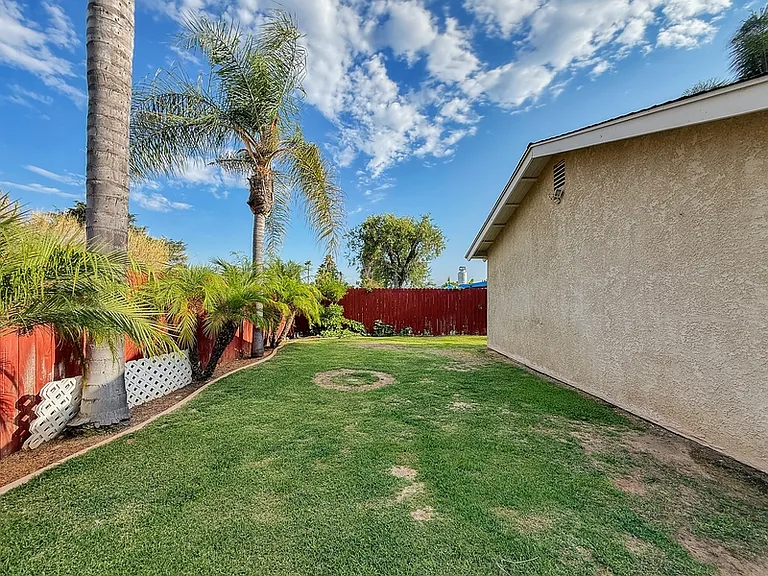 13813 Powers Rd — Photo 21