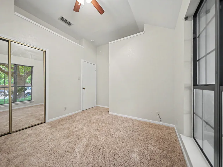 4522 Lone Star Trl — Photo 21