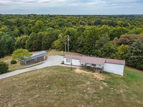 1035 Avena Rd, Cynthiana, KY 41031