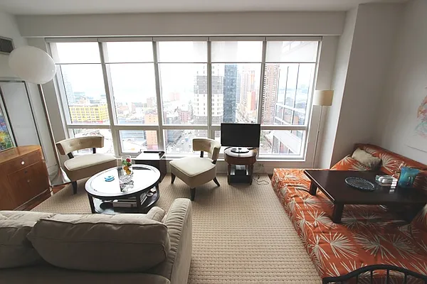 Rented by Maison International | media 26