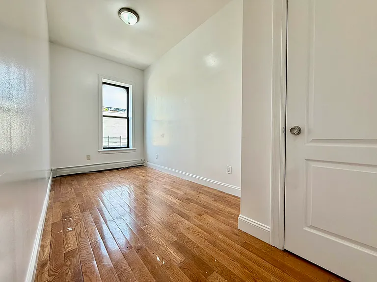 1608 Pitkin Ave #TOP — Photo 9