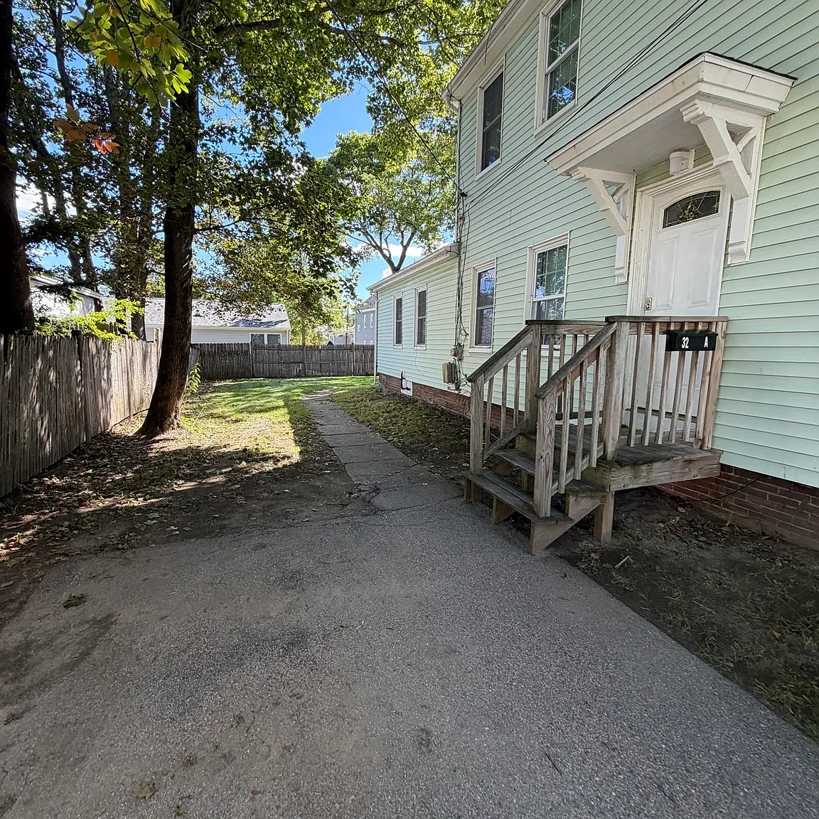 2 bed, 1.0 bath, 968 sqft, $2,300 — Photo 3