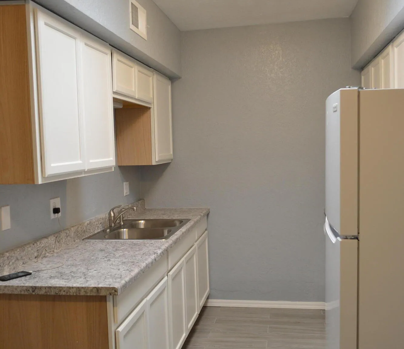 2 bed, 2.0 bath, 900 sqft, $1,225 — Photo 4