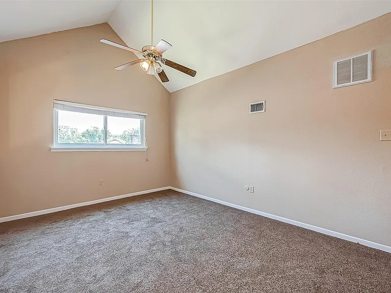 5023 Whispering Falls Dr — Photo 38