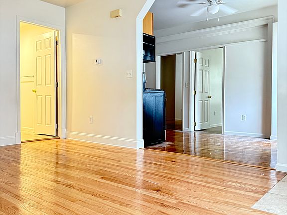 3rd image of 150 Clinton Ave #1