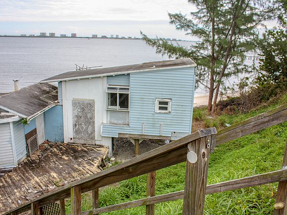 2nd image of 12035 S Indian River Dr