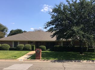 8206 Whippoorwill Dr, Woodway, TX 76712