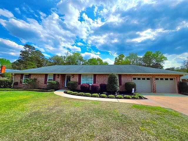 1st image of 2491 Clematis Trl