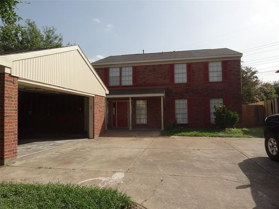 1st image of 8618 Connaught Garden Dr