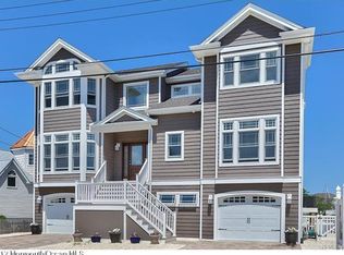 8 Beatrice Dr, Manahawkin, NJ 08050