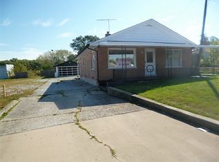 979 Main St, Crete, IL 60417