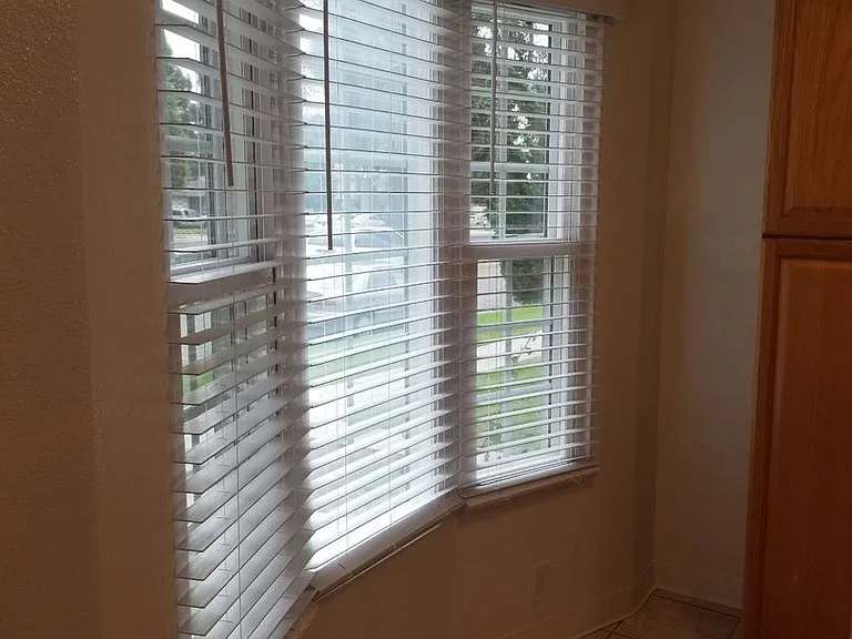 10519 Crenshaw Blvd — Photo 10