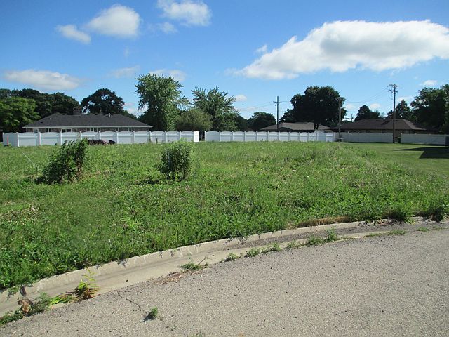 1st image of 83 Katelyn Ct