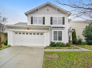 9807 Dominion Crest Dr, Charlotte, NC 28269