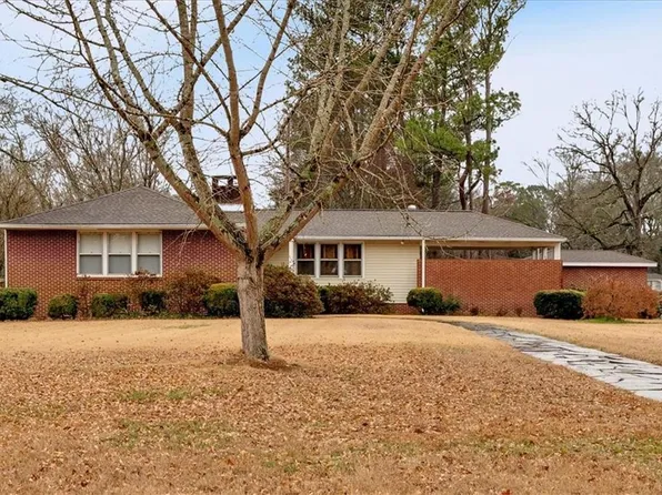 519 N College St, Cedartown, GA 30125