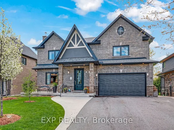18 Gosling Rd, Vaughan, ON L6A 1E2