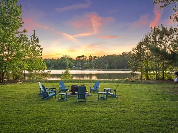 9085 Stone Oak Dr, Montgomery, TX 77316