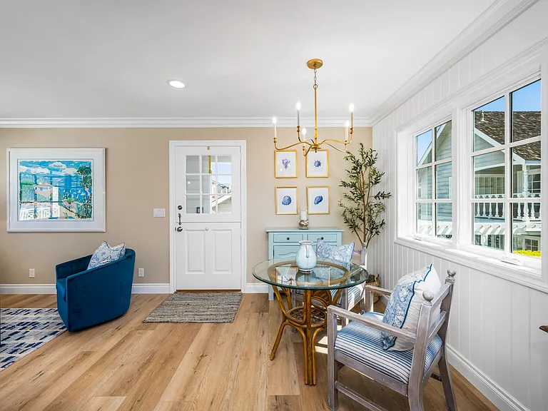 215 Poinsettia Ave #1/2 — Photo 12