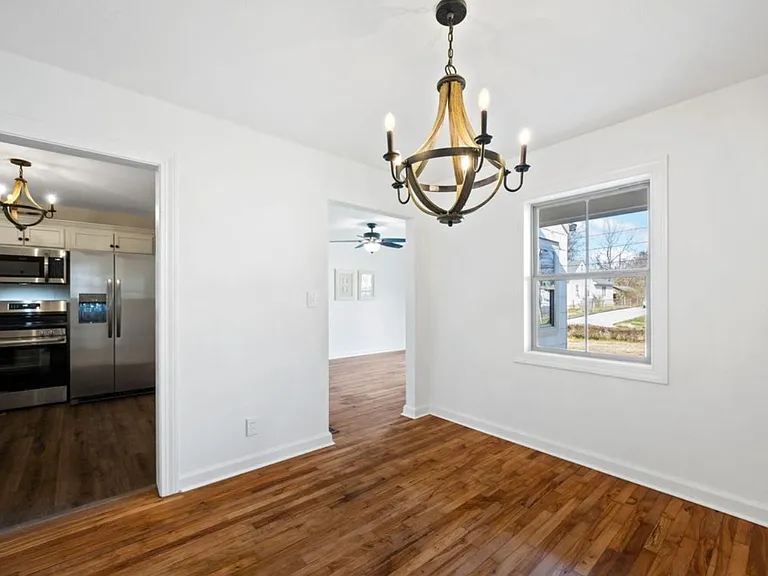 104 Ellis Dr — Photo 8